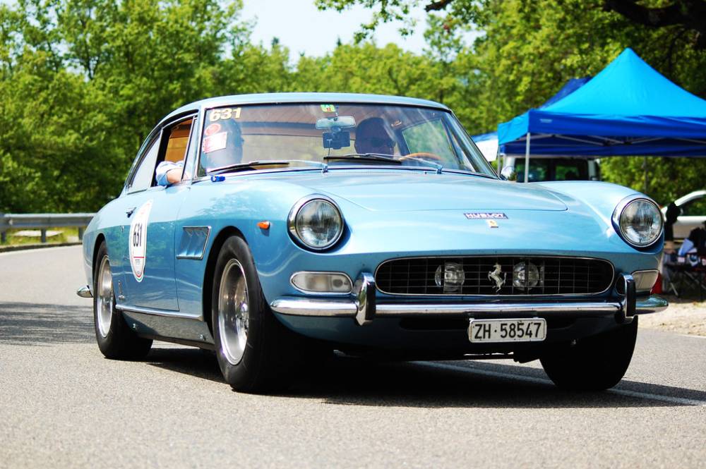Ferrari 330 GT